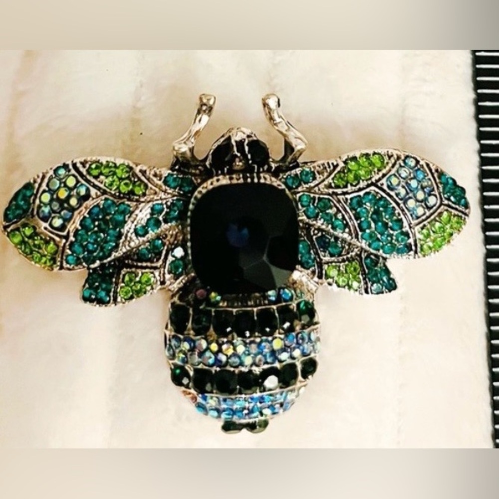 Bee Brooch Green Rhinestone Crystal Insect Jewelry